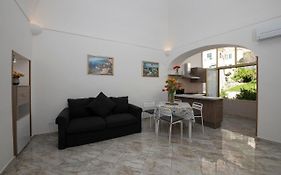 Casalina Amalfi Center